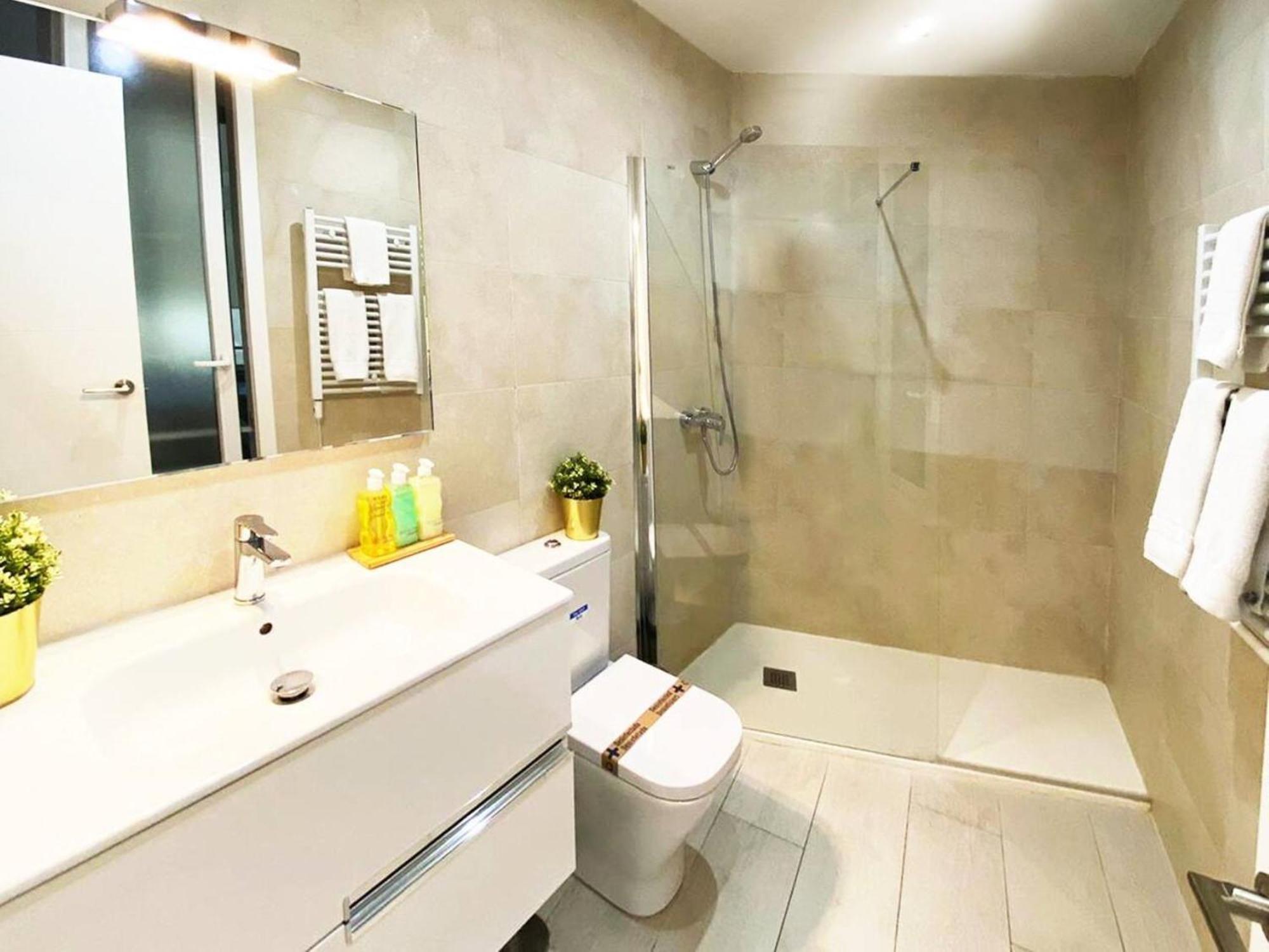 Apartamento De Diseno En Plaza Mayor Madri Exterior foto